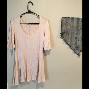 Scoop neck tunic